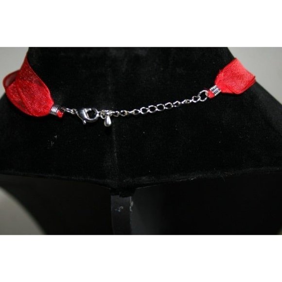 Art Glass Starfish Necklace - Picture 5 of 5